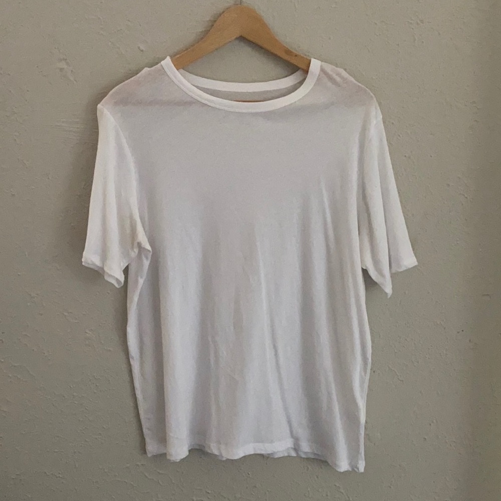 Everlane White Tee